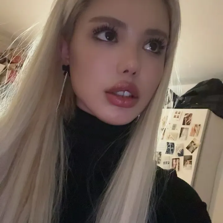 @krankebarbie