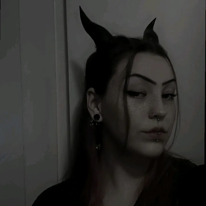 @moonlit.tanks