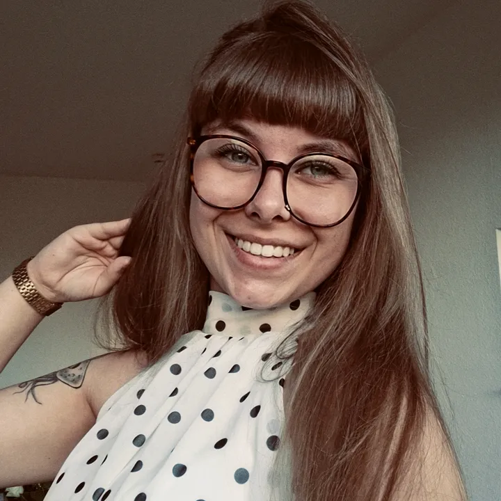 @maya_.1892