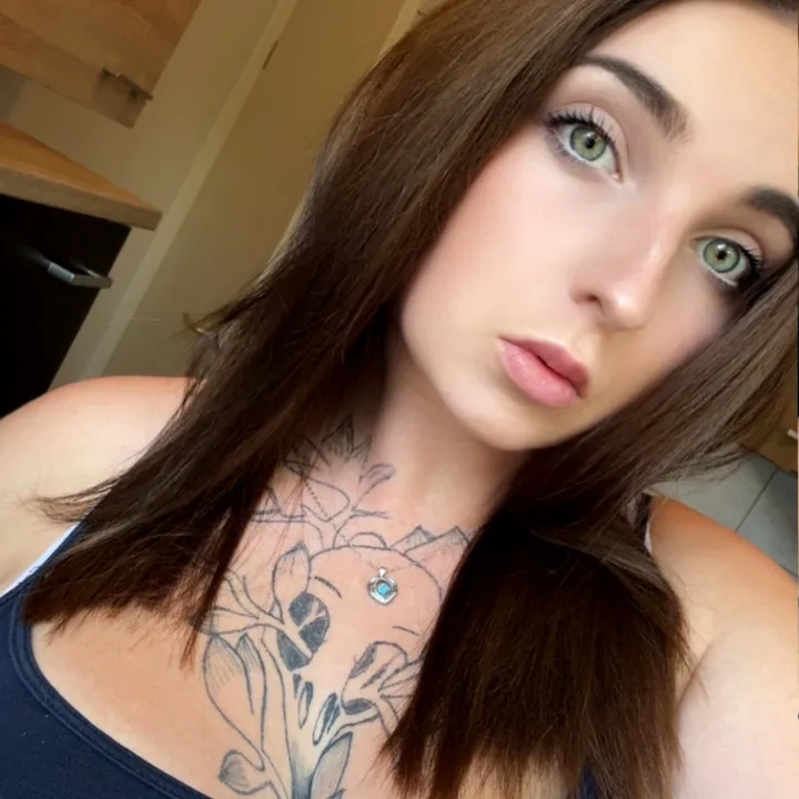 @_gina1404_