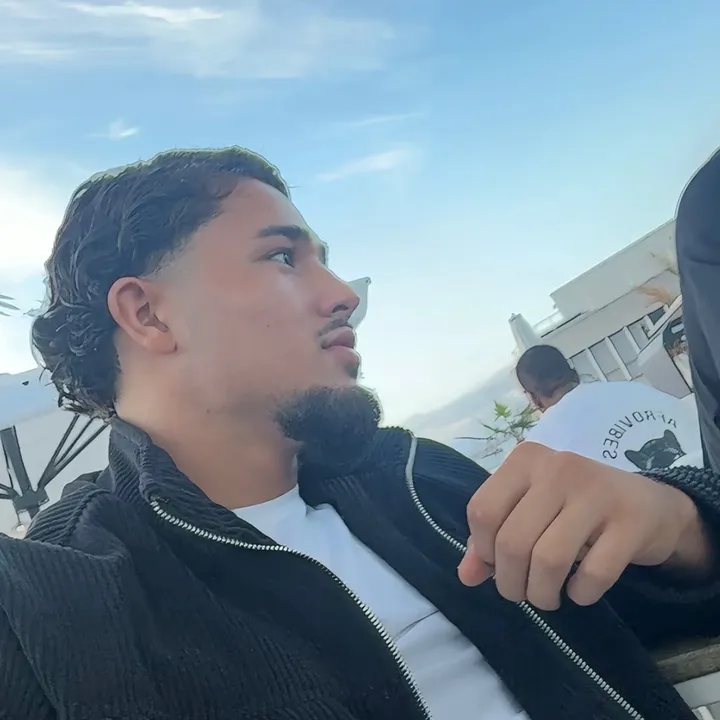 @yasrib.17