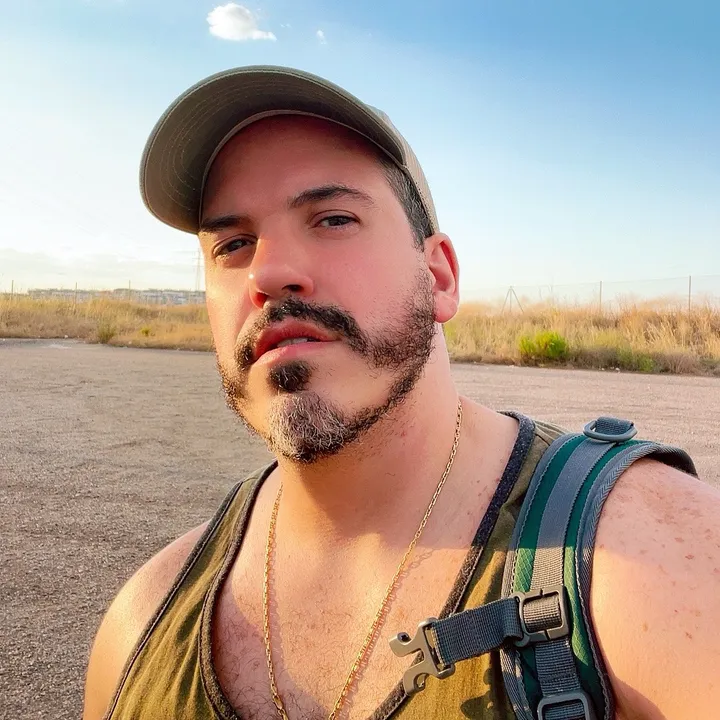@ronnycachu