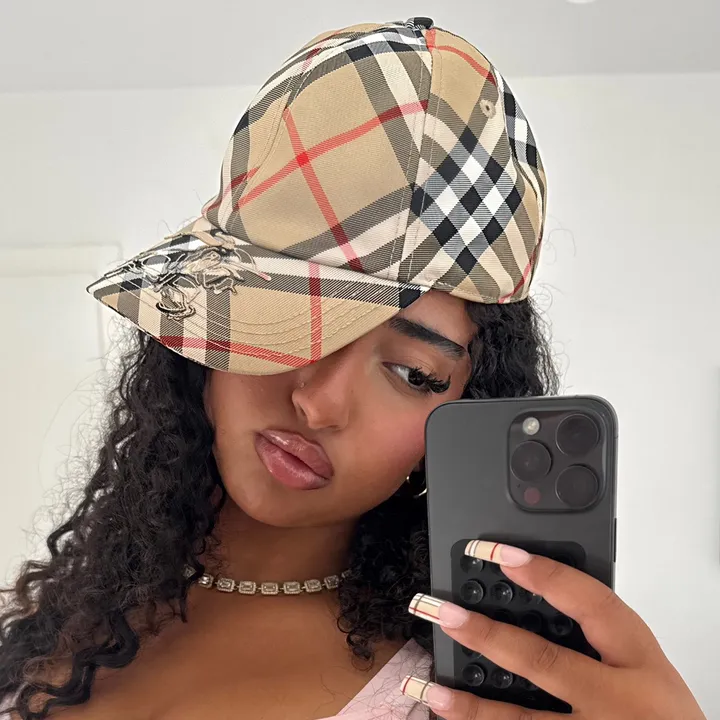 @fatimacherieee