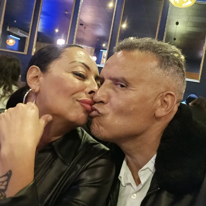 @les_amoureux.com