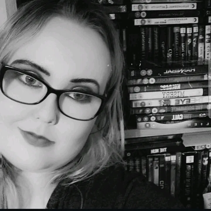 leneloveshorror