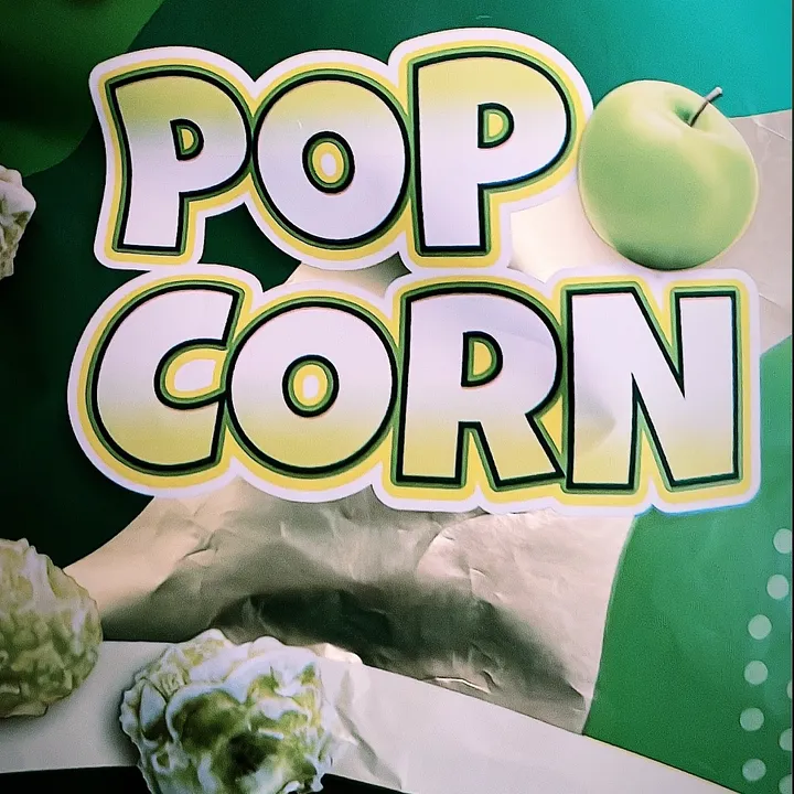 @momentpopcorn