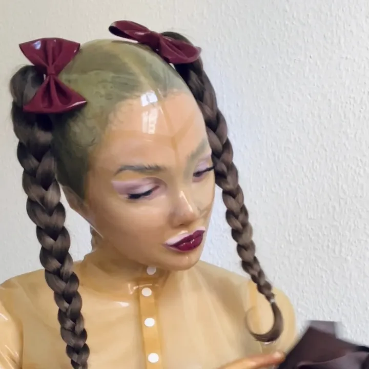 hedda.doll