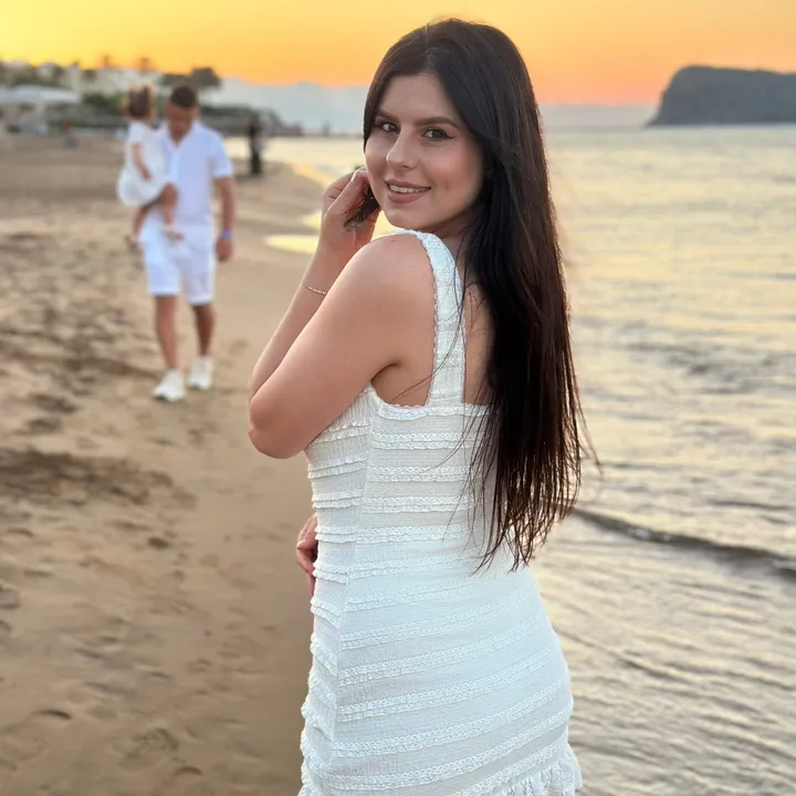 @madalinajianu25