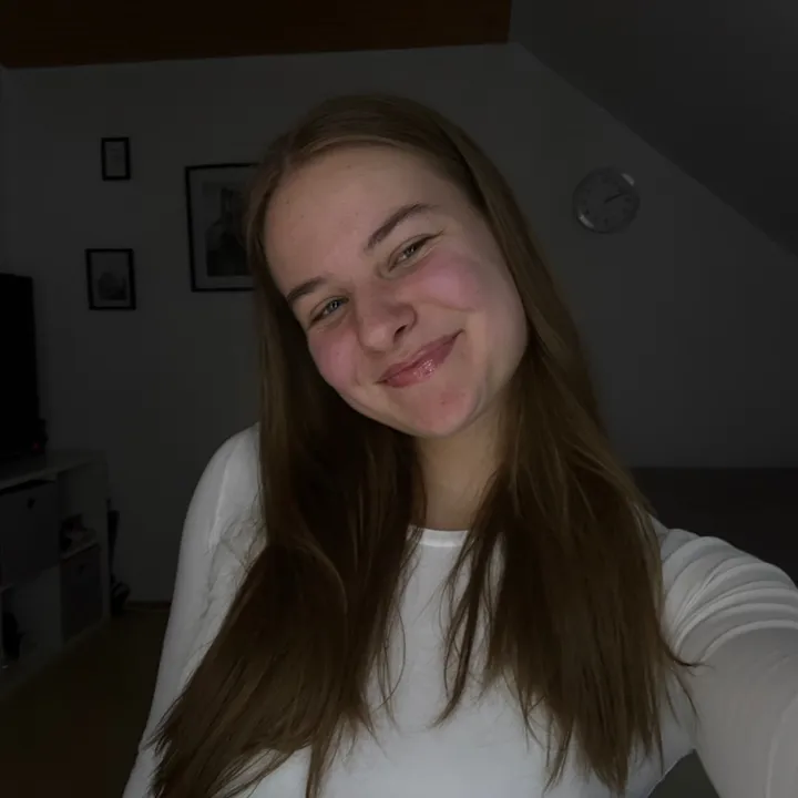 vanessa_khr_