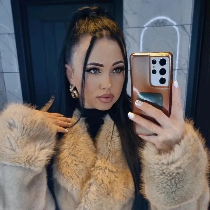 @alexia.m.alexandra