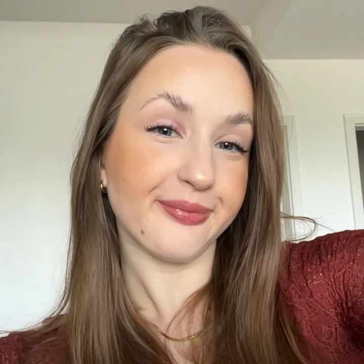 @hallihallosophiee