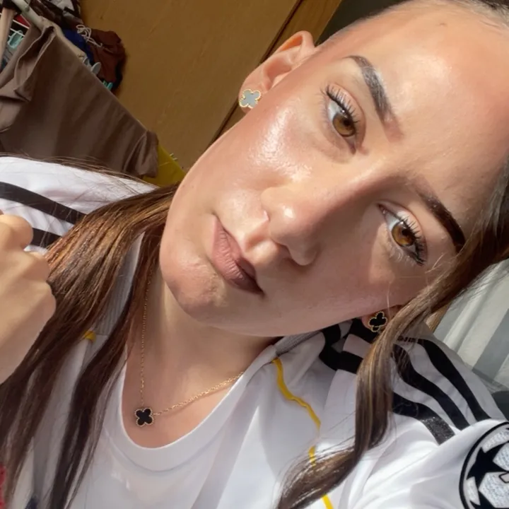 @leriieess