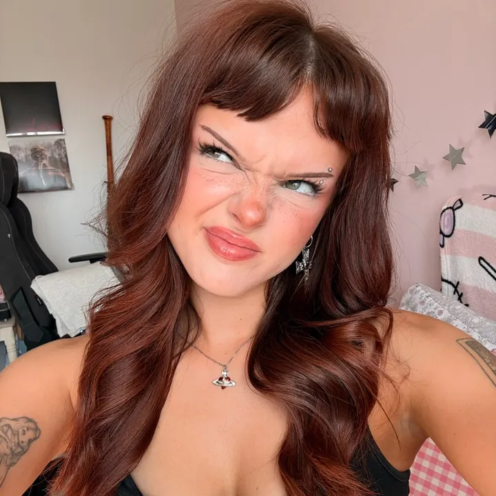 molls.rebecca