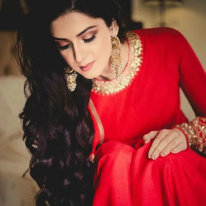 @itzmenawal