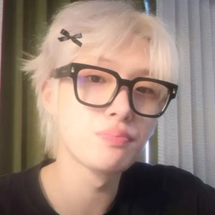 kpop_stan_821