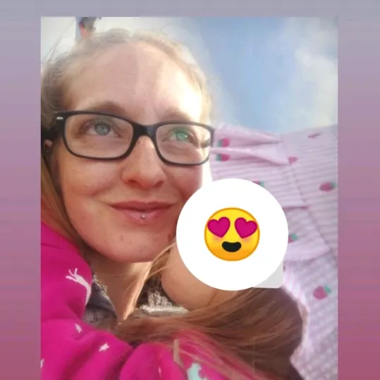 delialive236