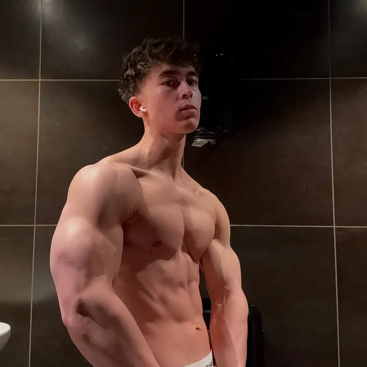 @antonveng