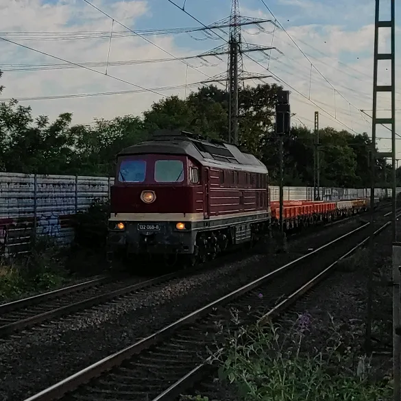 @jstlink.trainspotter