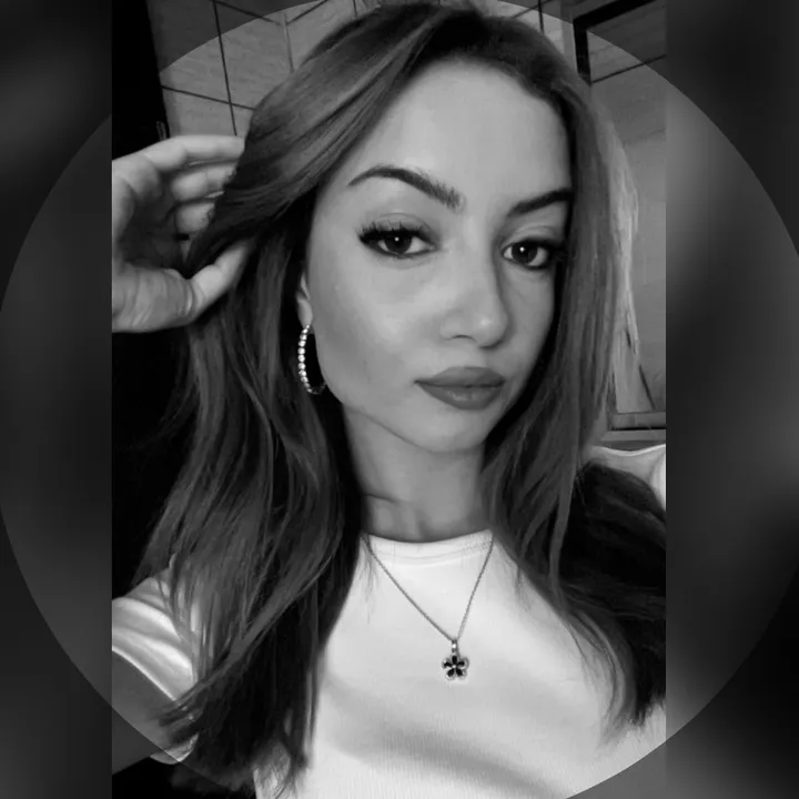 @_.sseviie._