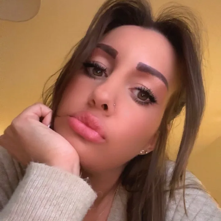 @kirstyadelm