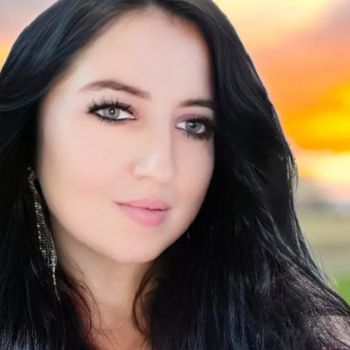 elena_abdulloeva