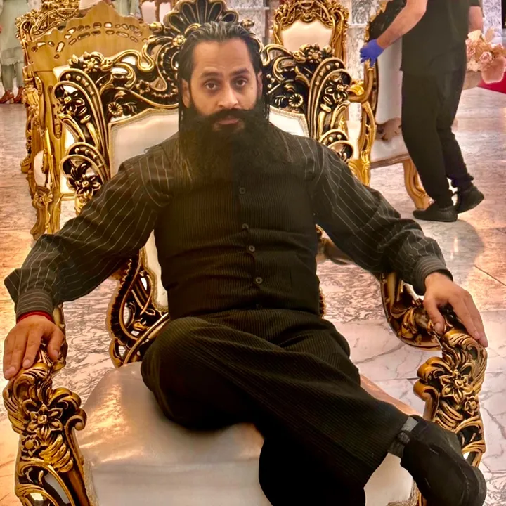 @khawajaasheraz