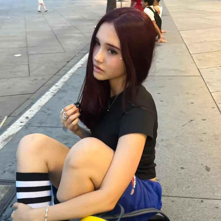 @darealnaia