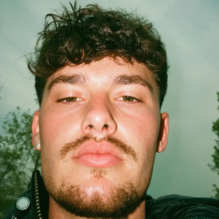 @leonkoelnn