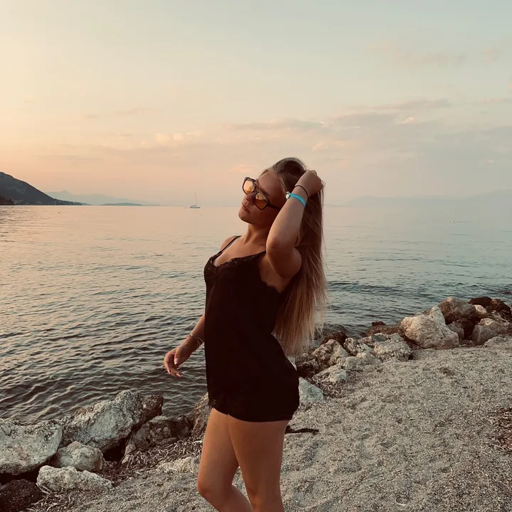 slrlara