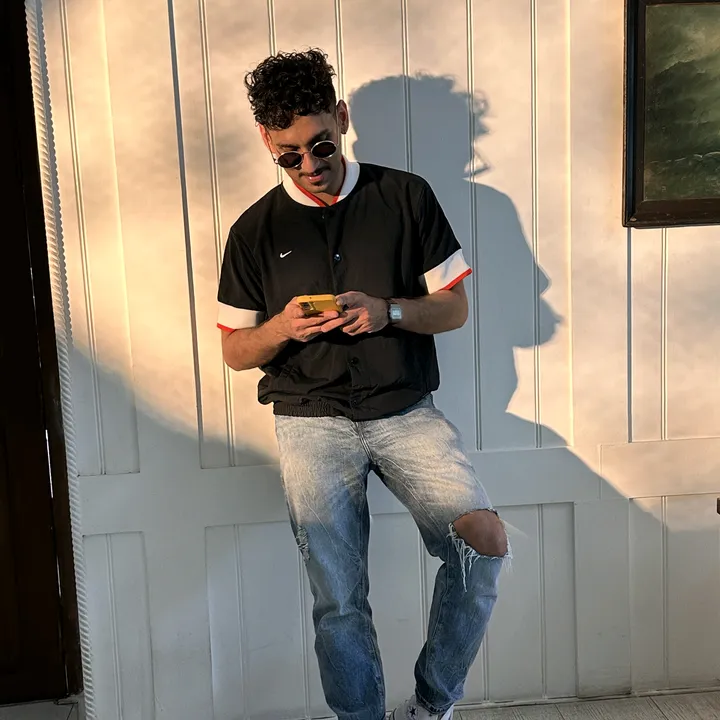 @sakivvikas