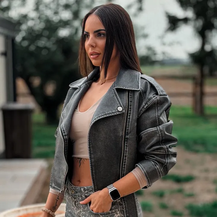 @adrianasimpleworld