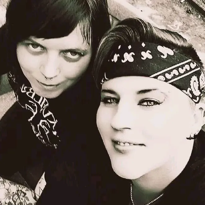 @ladyblusmonster