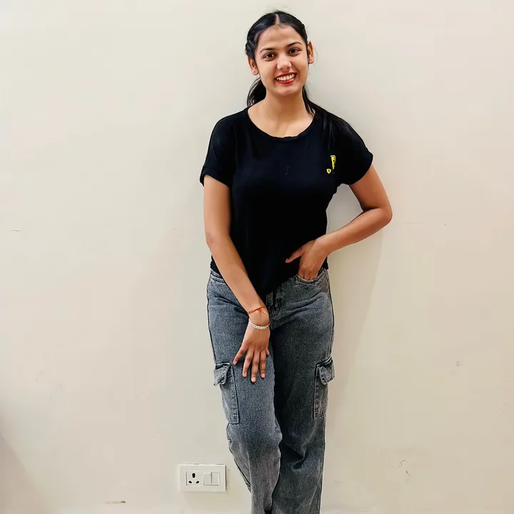@navvkaurrz