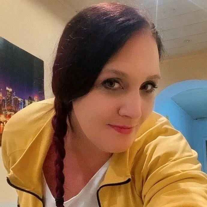 @stefaniexyz