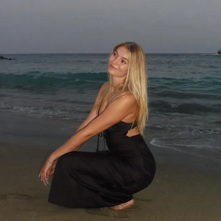 @nanuqhelsenx
