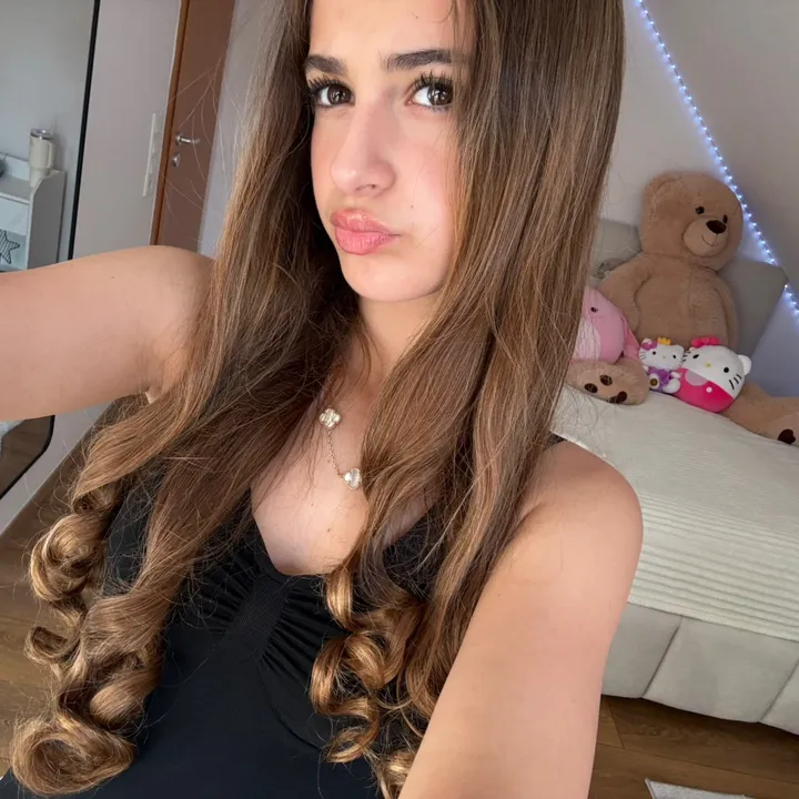 @isabelagrwm