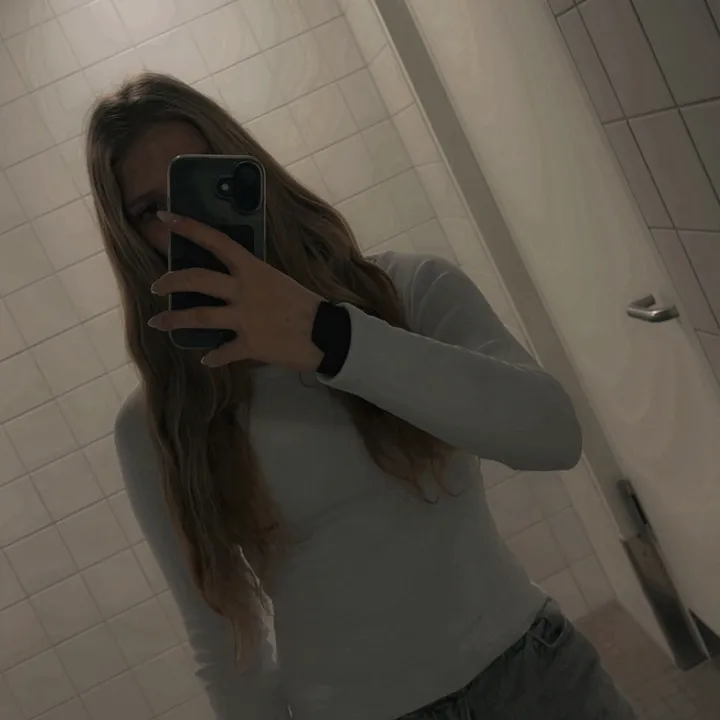@lea251218