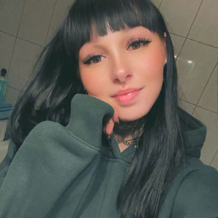 @glitzer_lydi