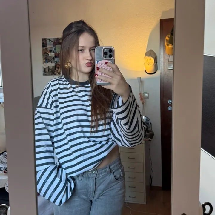 lara_noss01
