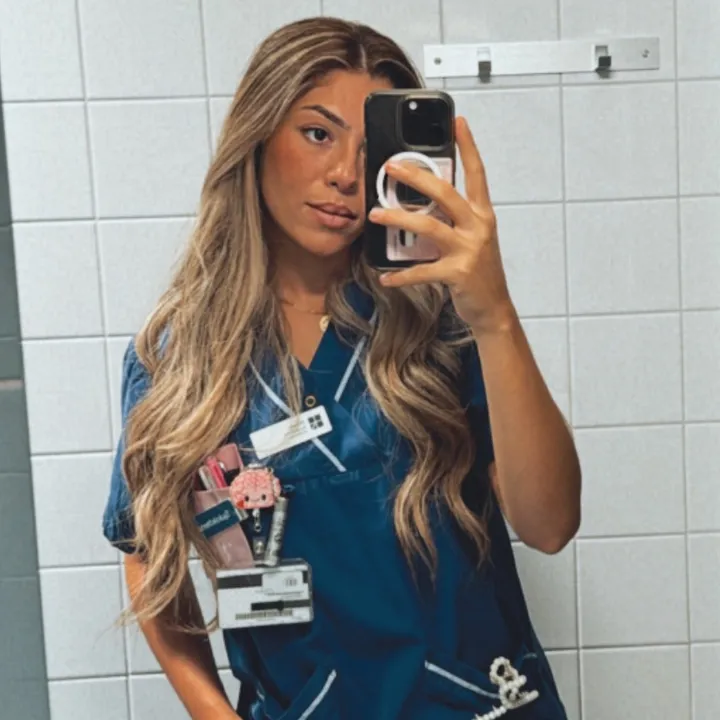 @pamelalakriskaram
