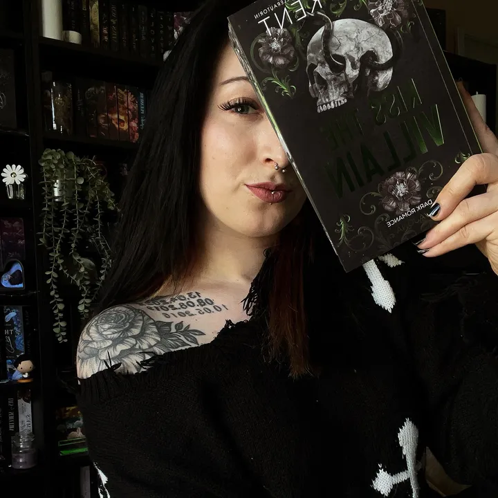 darkreads_by_jess