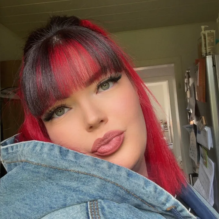 @vxnxssx_1997