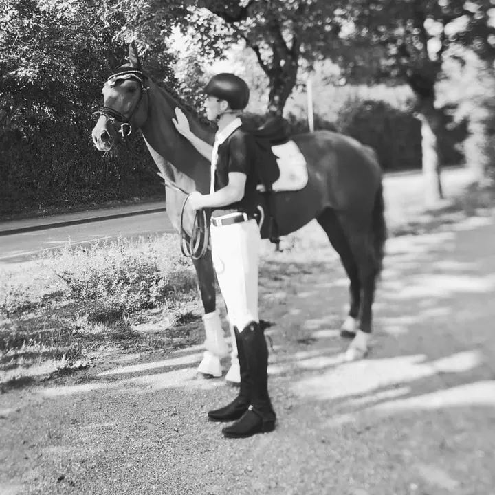 @diaryofequestrian
