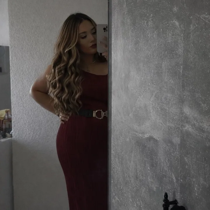 @alina_latifii