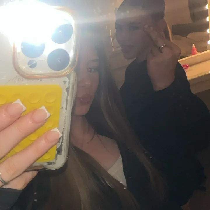 xcarly_cowanx