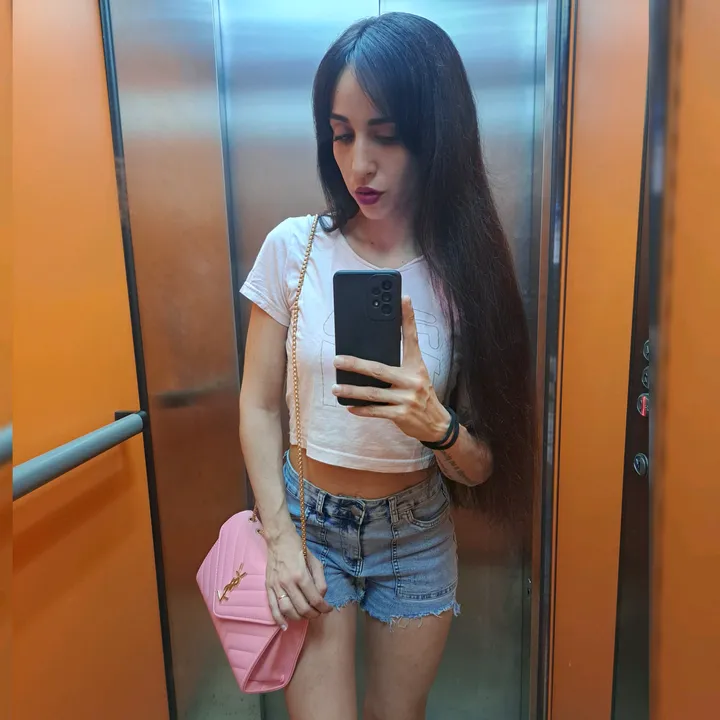@lamoorro
