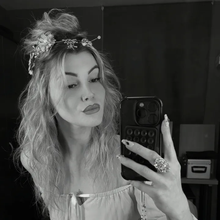 @celiavanheuverswy