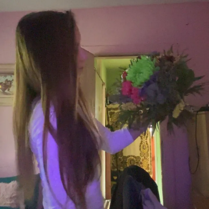 @julia._2068