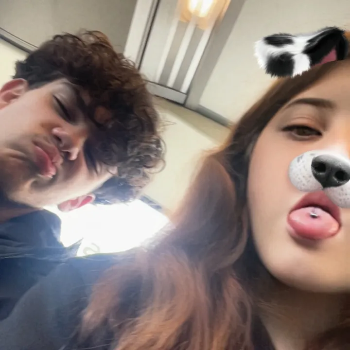 @chloe_x093