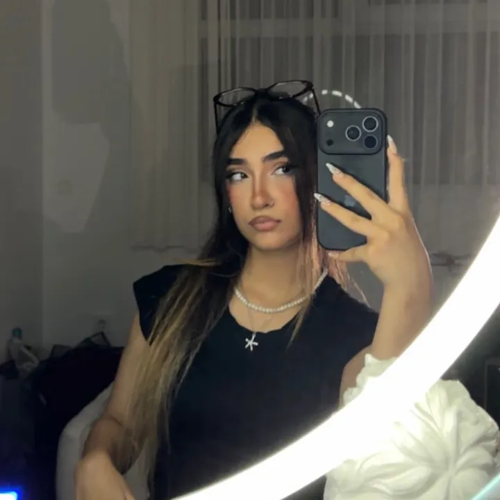 @y.yasnaa